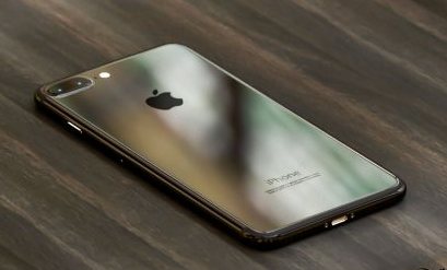 华为mate10和iPhone7plus哪个好对比
